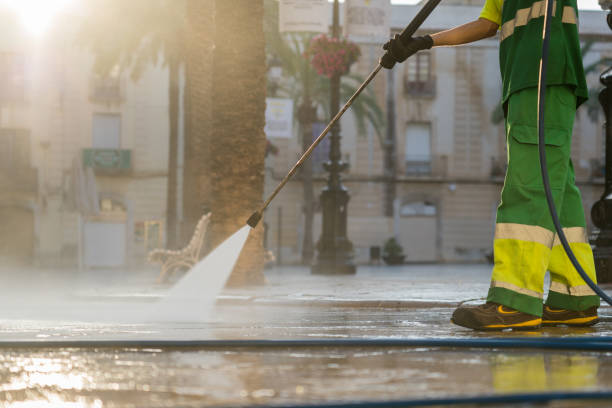 Best Roof Washing  in East Troy, WI